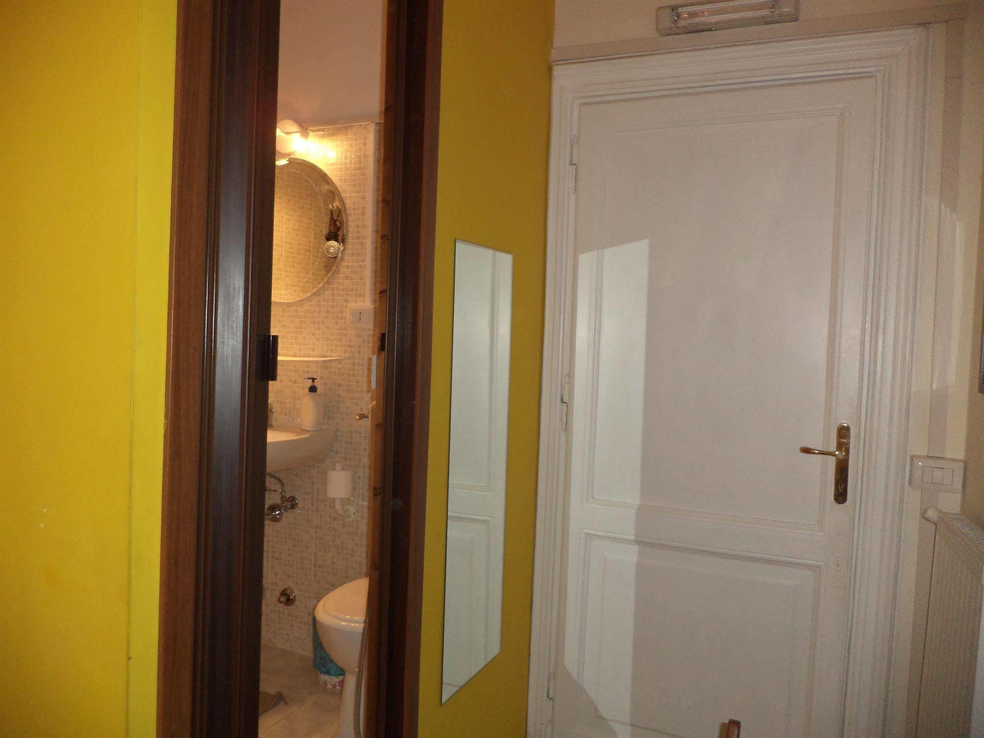 Bed and Breakfast Enjoy Roma Экстерьер фото