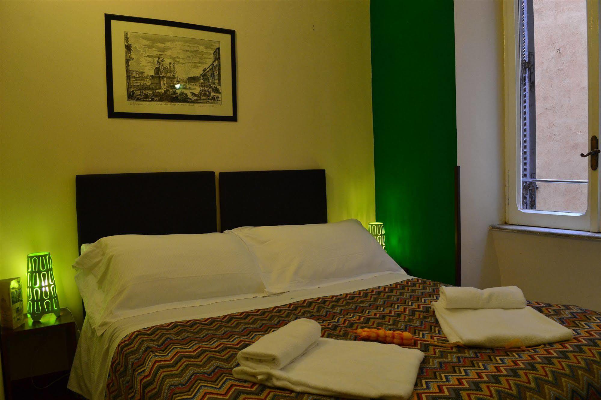 Bed and Breakfast Enjoy Roma Экстерьер фото